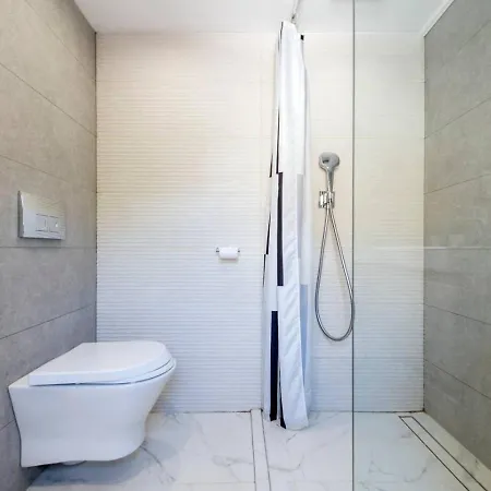 - Palace District * Boedapest